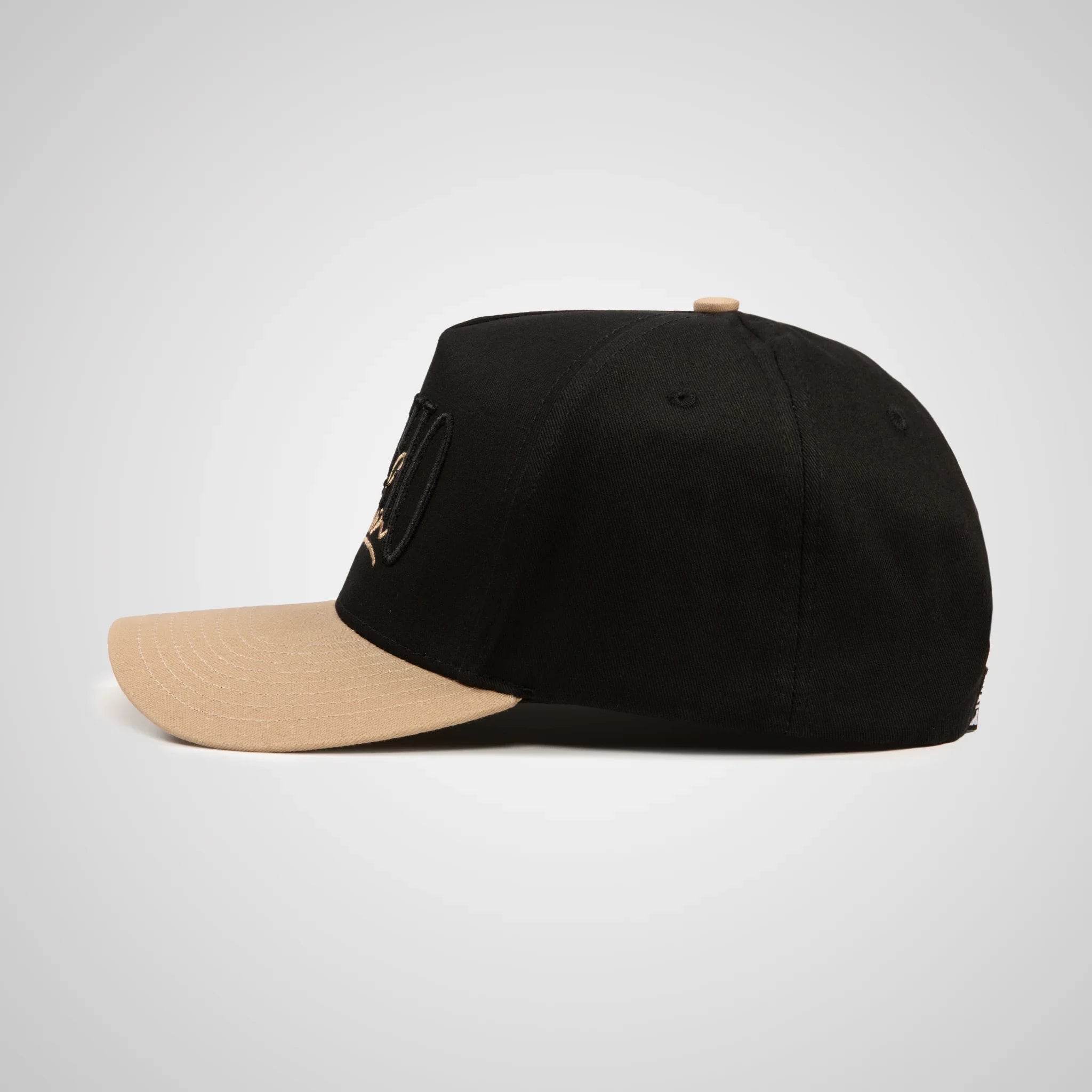 Idaho Script Retro - Black/Khaki | Khaki