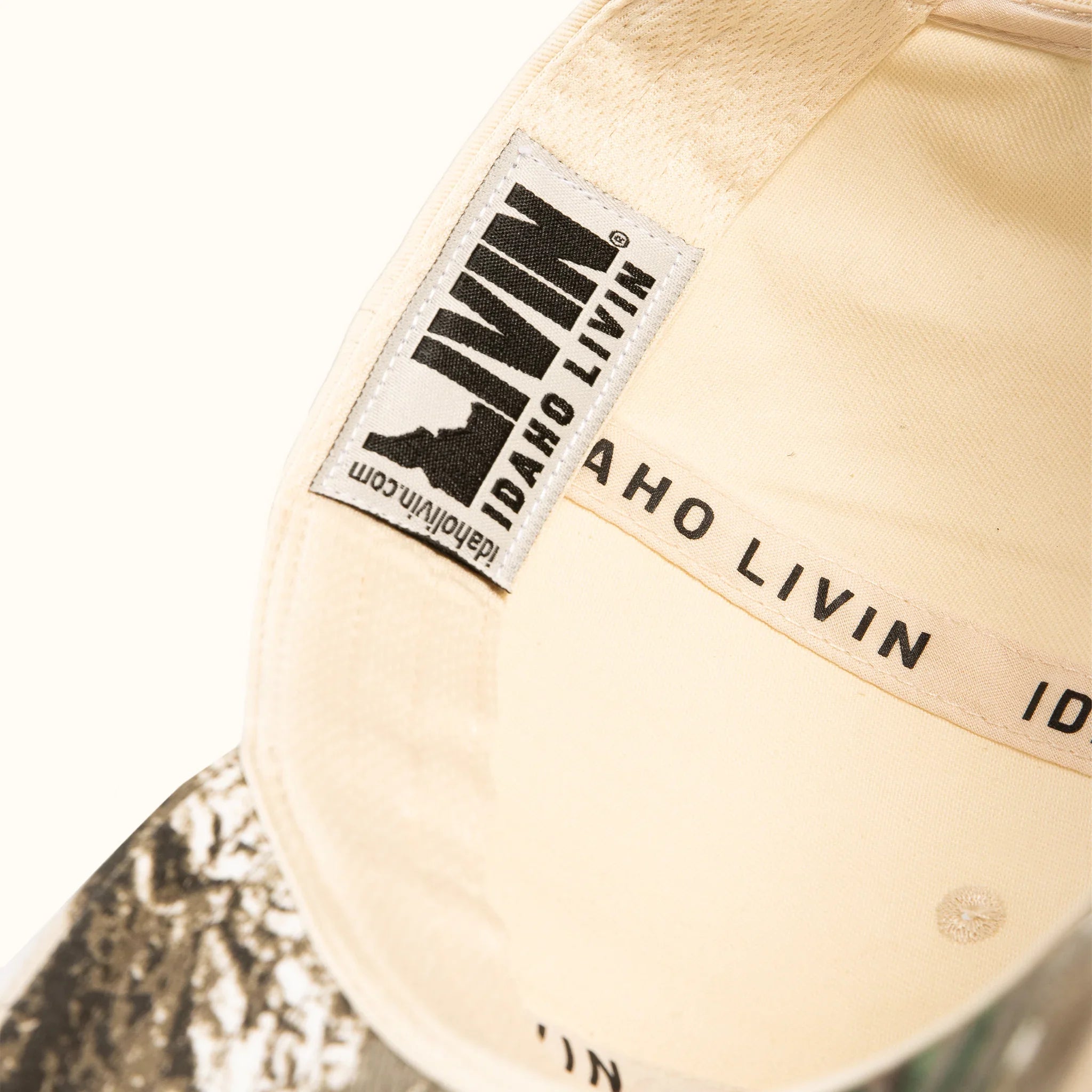 Over The Pines Retro Hat | Beige/Camo