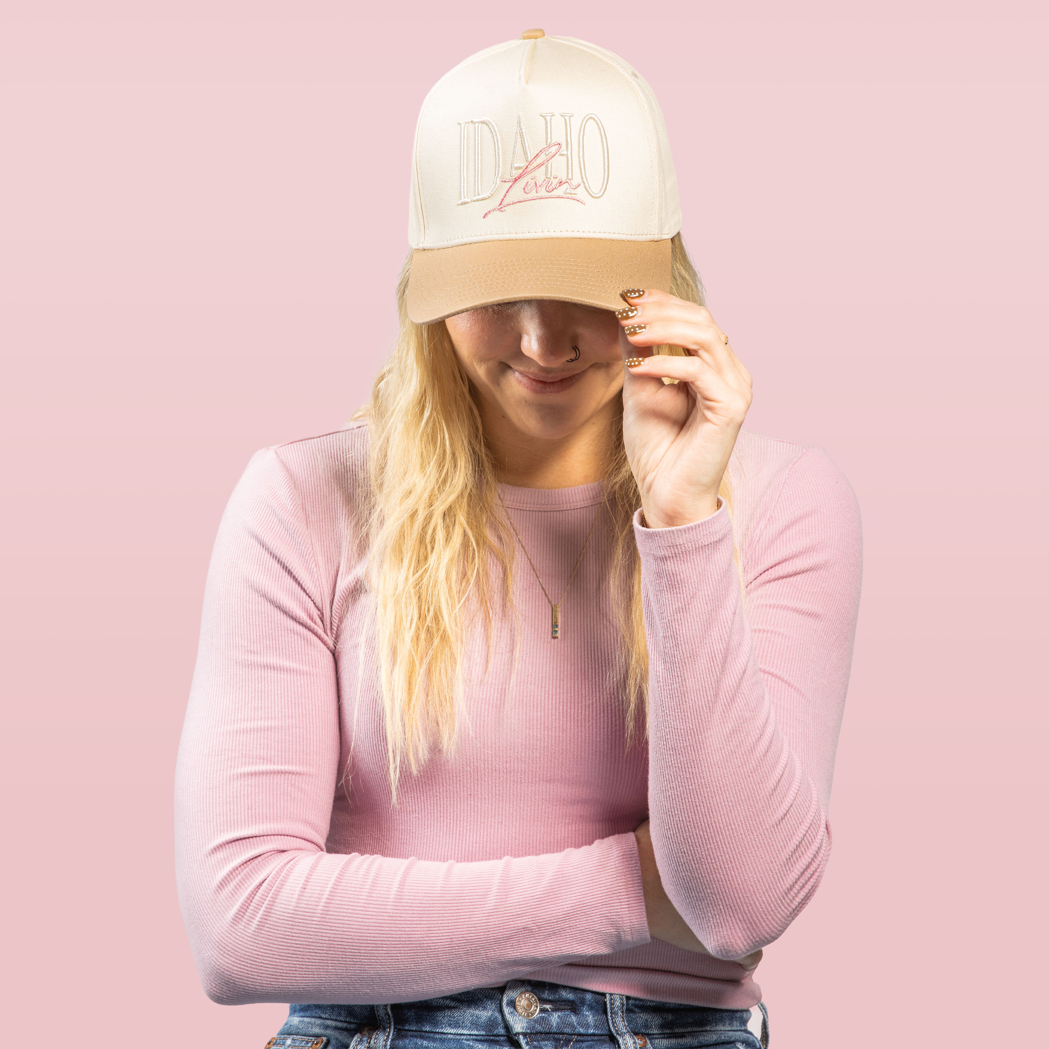 Idaho Script Retro - Khaki/Pink