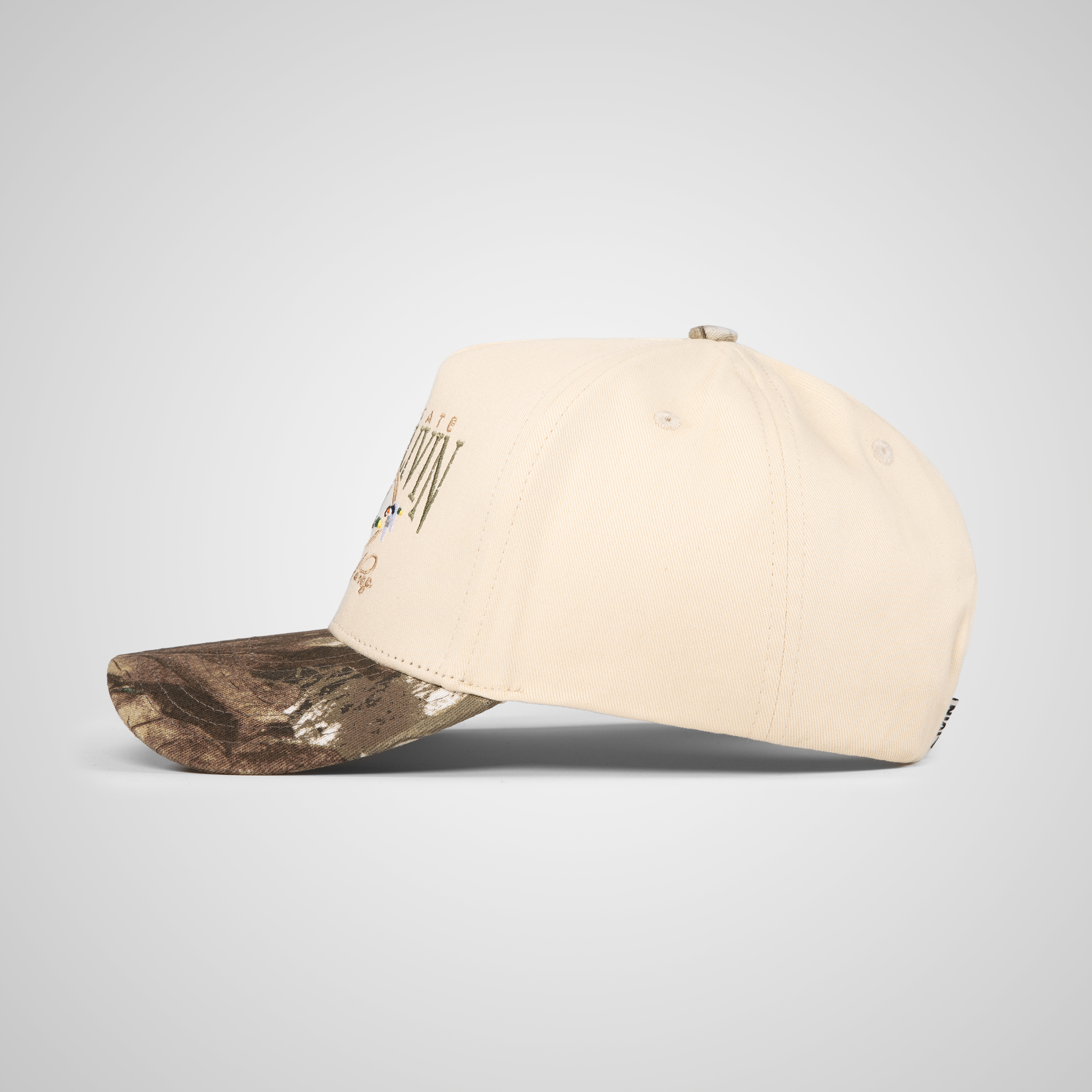 Over The Pines Retro Hat | Beige/Camo