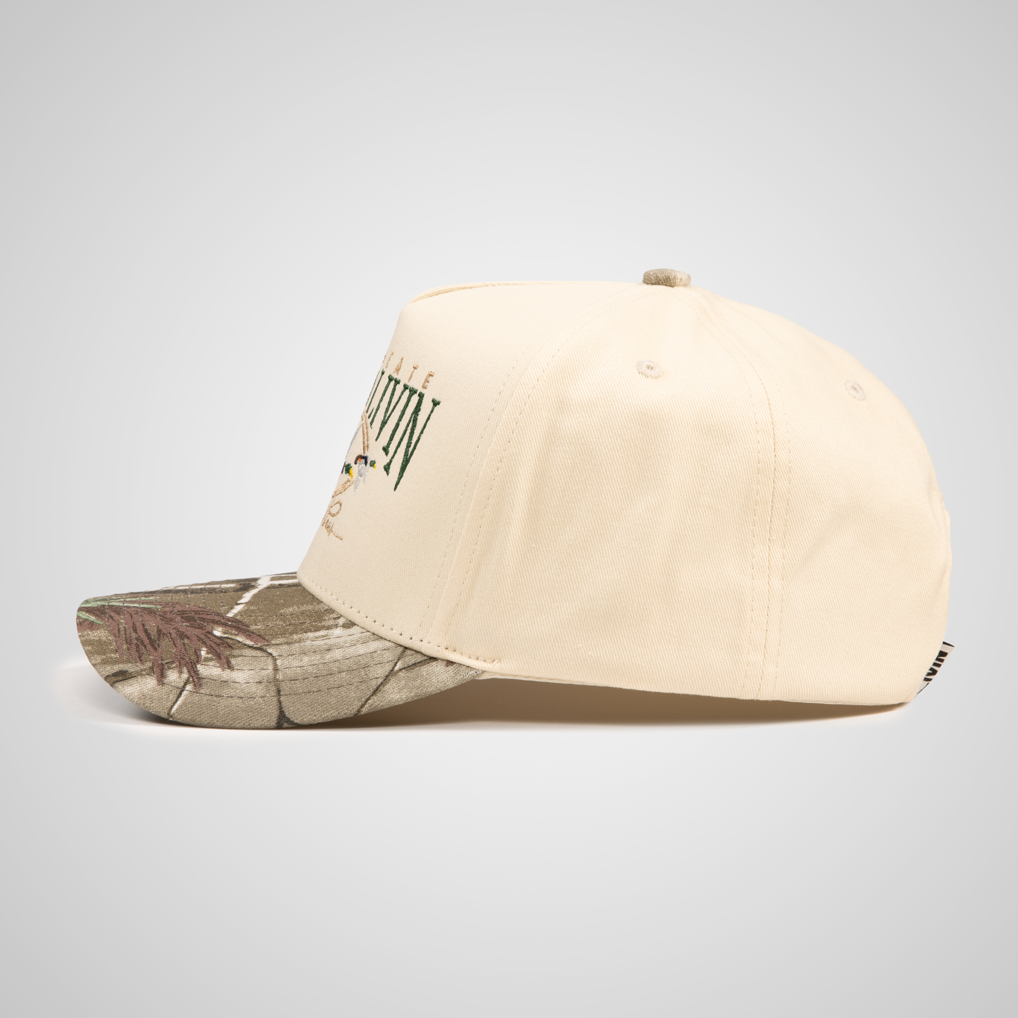 Over The Pines Retro Hat | Beige/Camo