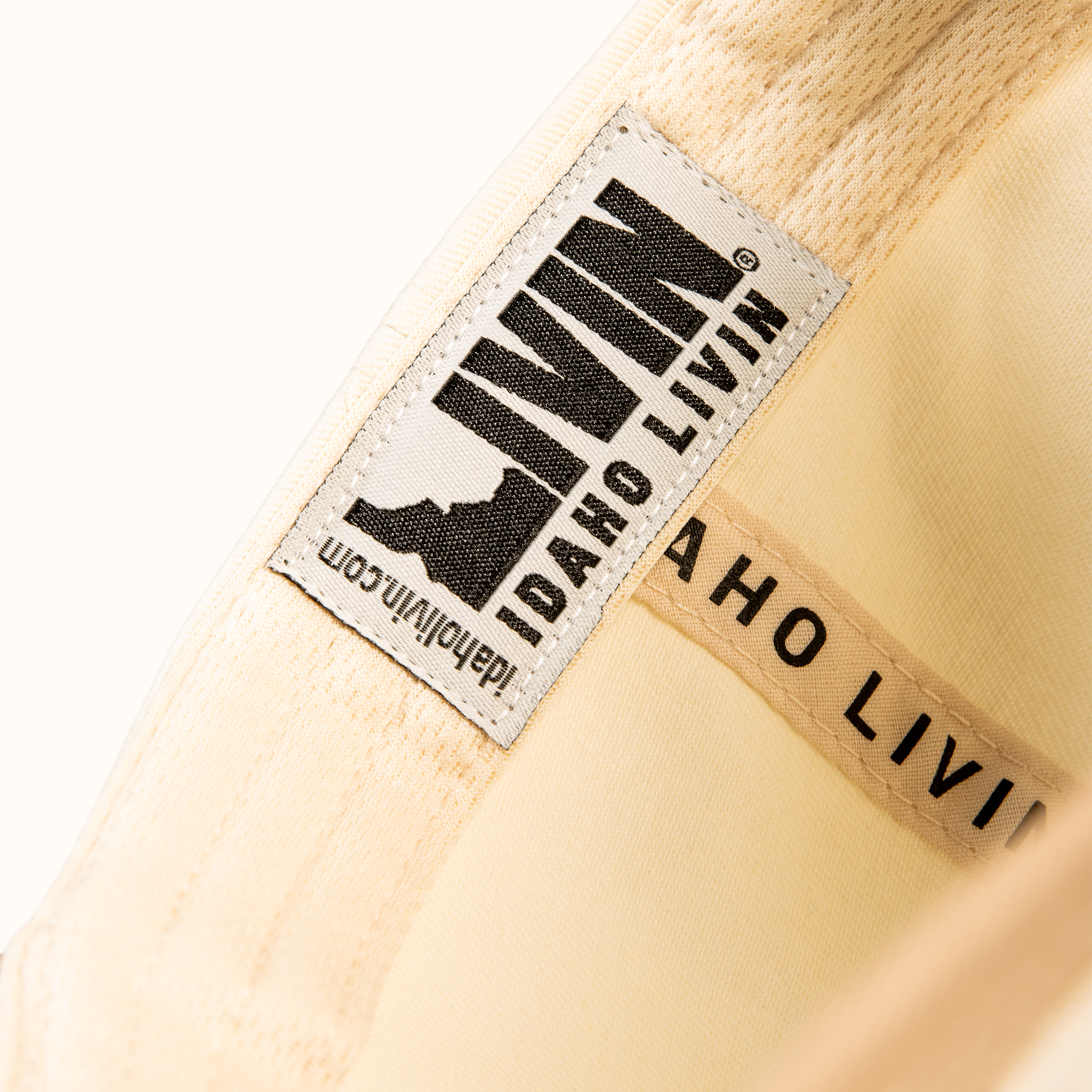 Idaho Script Retro - Beige/khaki