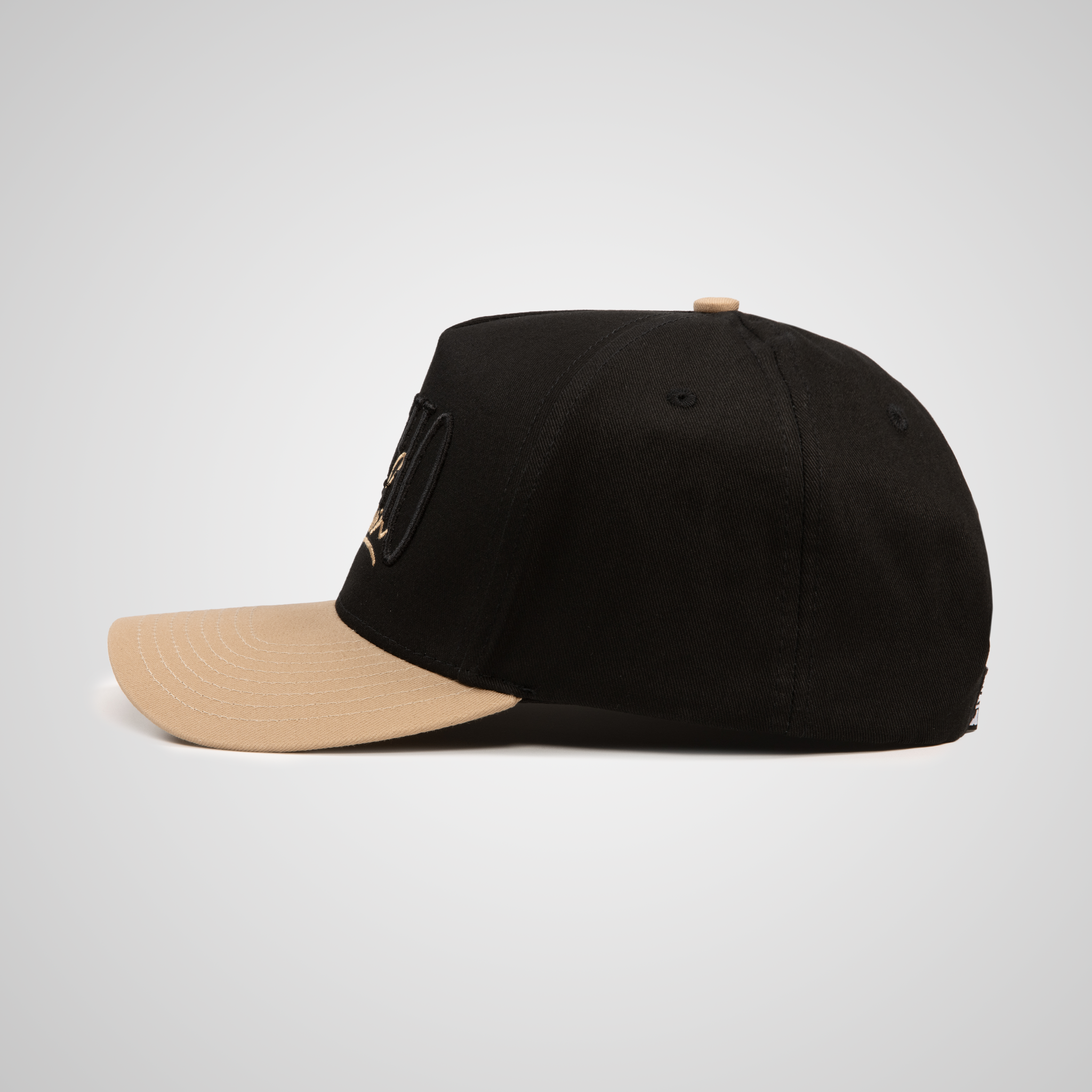Idaho Script Retro - Black/Khaki | Khaki